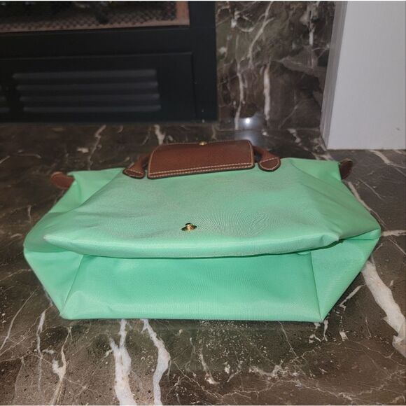 LONGCHAMP Li Pliage Classic Original S Bright Green Handle Foldable Tote Bag - Picture 12 of 16